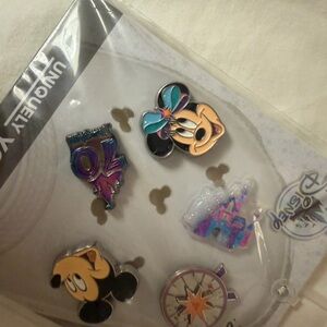 Disneyland 70th croc jibitz